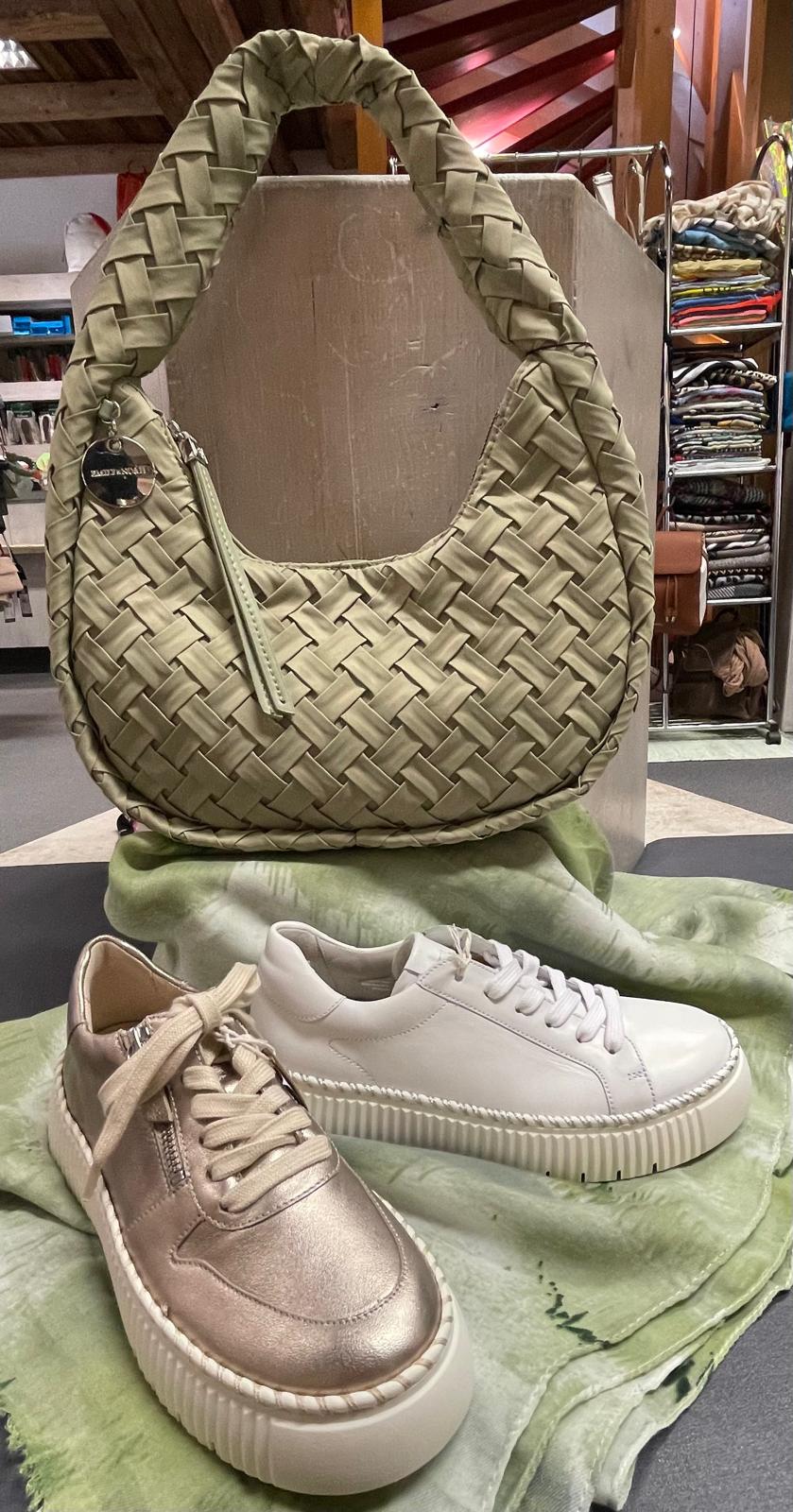 Damenschuhe bei Schuhhaus Öfner in Zirl - Bild 13